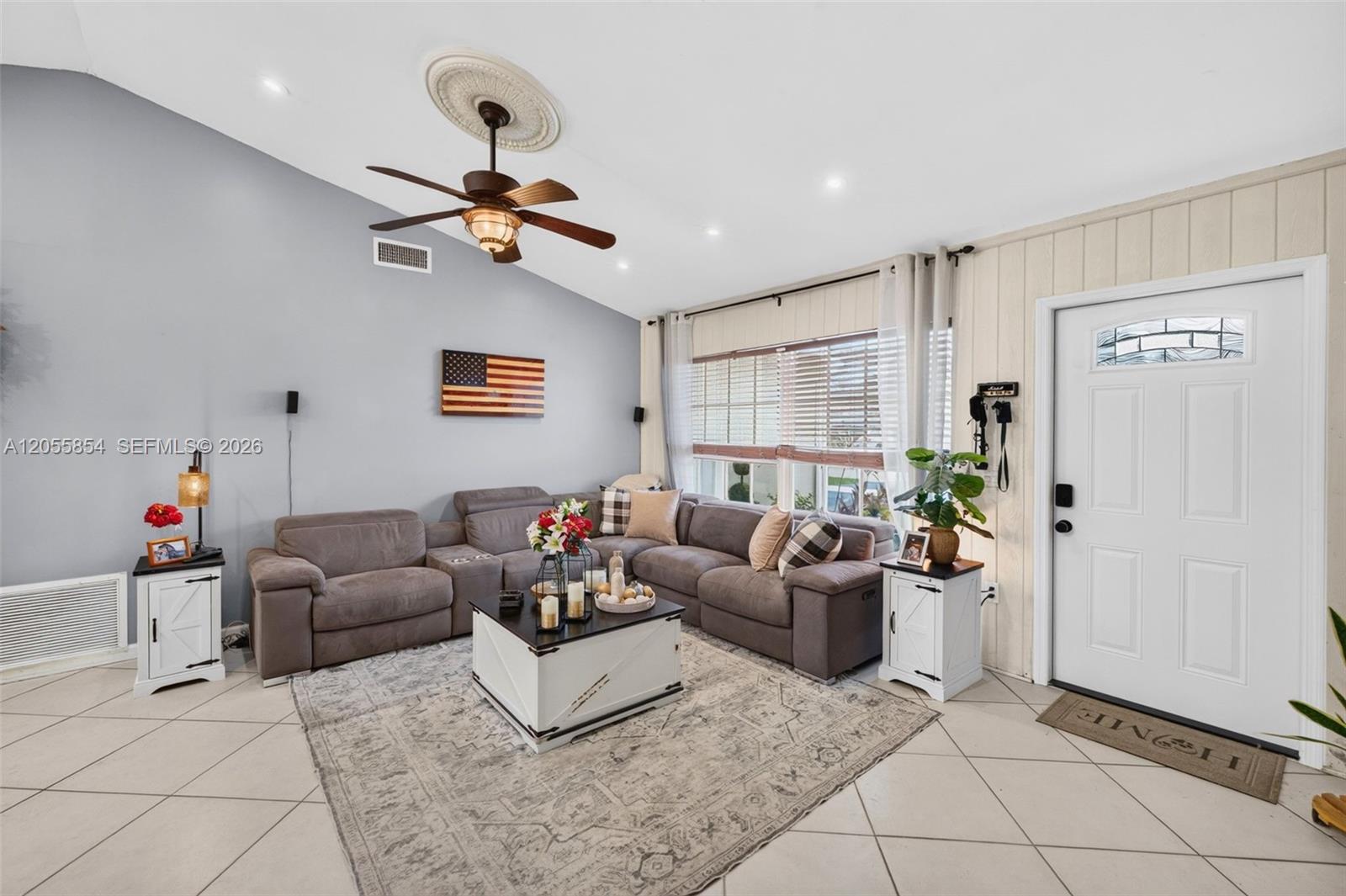Residential in Sunrise 5