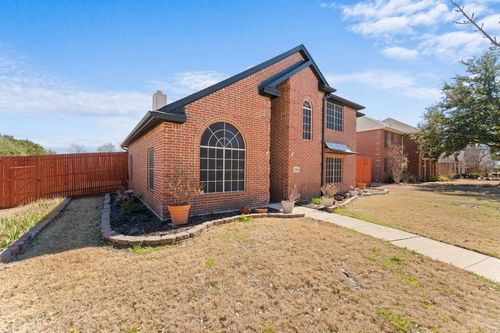 7022 Cottonwood Cir, Sachse, TX, 75048-2115 | Card Image