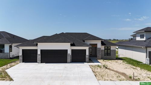 5514 N 213th St, Elkhorn, NE, 68022-4990 | Card Image