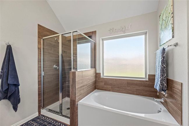 Primary Bath | Image 25