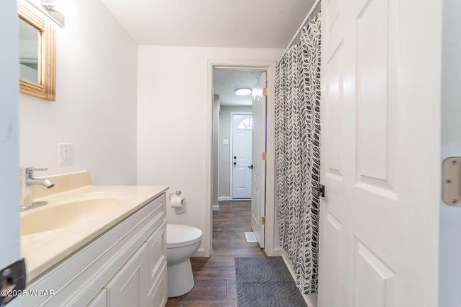 1303 Chateau Cir, House other with 3 bedrooms, 2 bathrooms and null parking in Findlay OH | Image 20