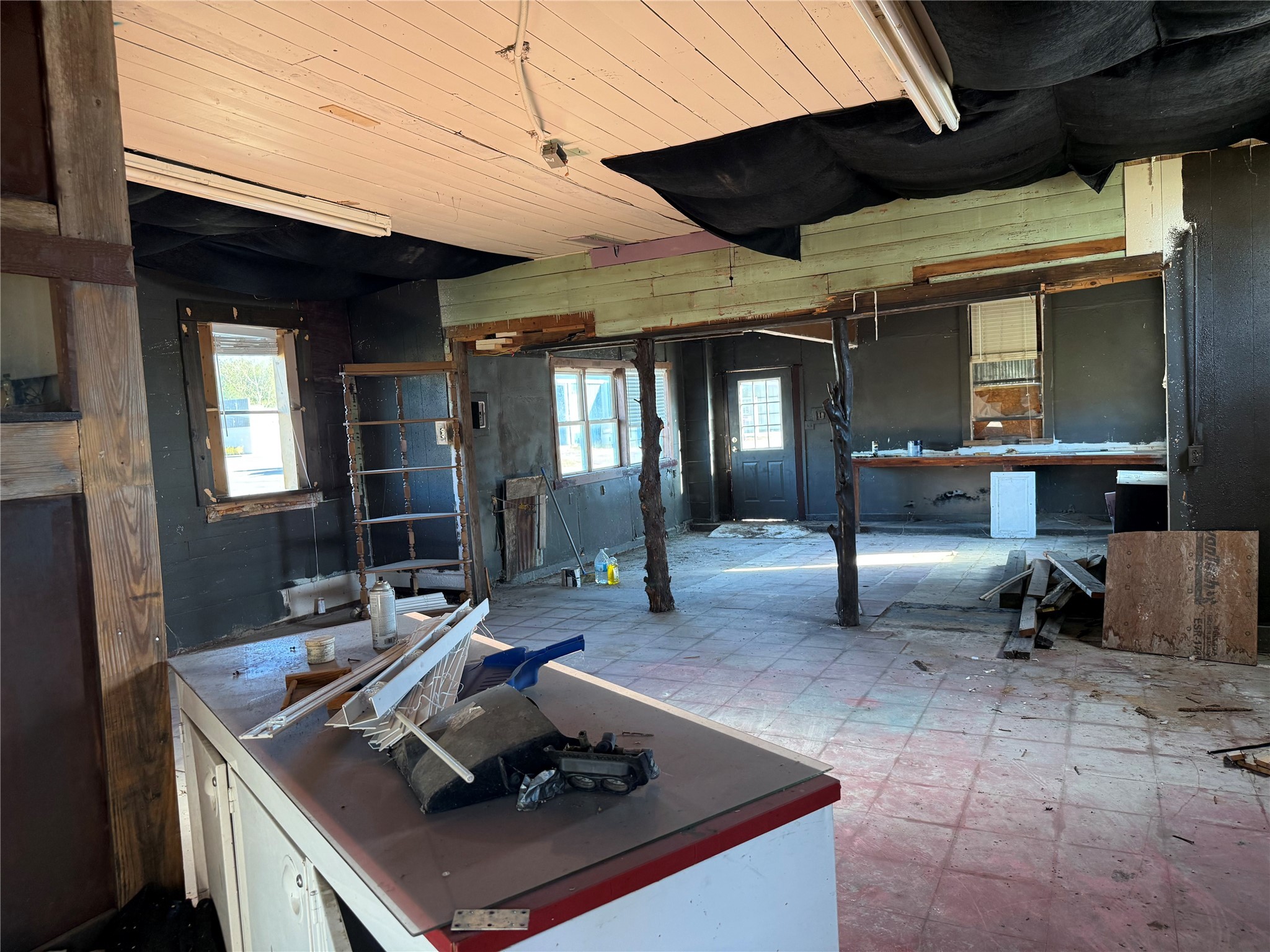 Commercial Sale in Clarksville 5