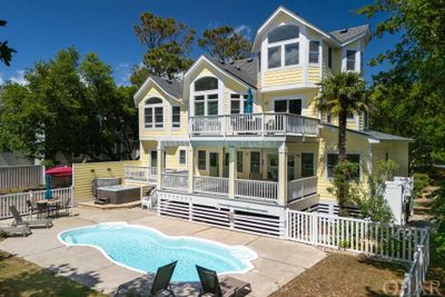 566 Hunt Club Drive, House other with 4 bedrooms, 4 bathrooms and null parking in Corolla NC | Image 3