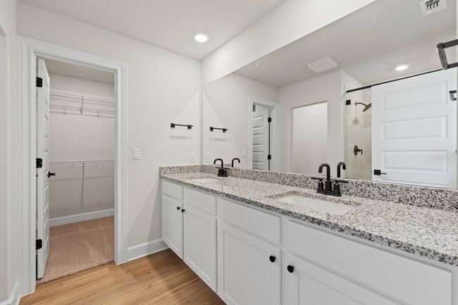 9517 Balmy Ln, House other with 3 bedrooms, 3 bathrooms and 2 parking in Manor TX | Image 9
