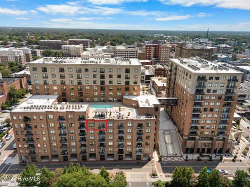 apt-604-10 Grace St, Wilmington, NC, 28401-5076 | Card Image