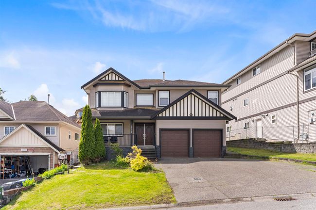 3554 Thurston Place, House other with 6 bedrooms, 4 bathrooms and 5 parking in Abbotsford BC | Image 1