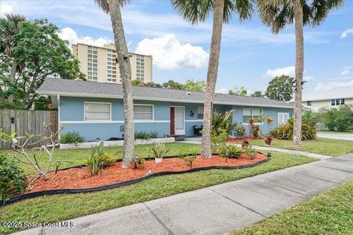 637 Lincoln Ave, MELBOURNE, FL, 32901-4644 | Card Image