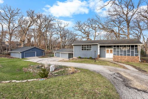 5403 Mcfarland Rd, Loves Park, IL, 61111-3613 | Card Image