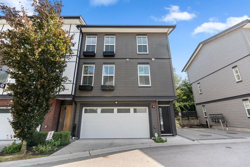 43-8161 201 St, Langley, BC, V2Y4J1 | Card Image