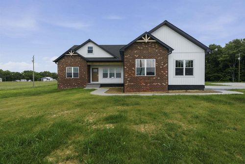 888 Siddens Rd, Glasgow, KY, 42141-9767 | Card Image