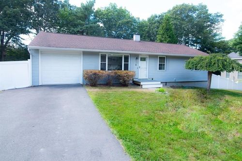 6 Edgewood St, Derry, NH, 03038-4236 | Card Image