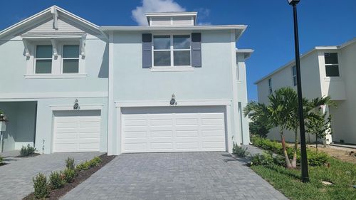 569 Salisbury Cir, Fort Pierce, FL, 34982-3970 | Card Image