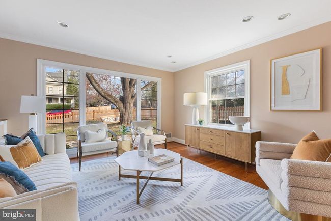 5400 27 Th Rd N, House other with 4 bedrooms, 3 bathrooms and null parking in ARLINGTON VA | Image 5