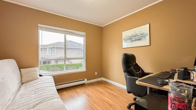 107 - 15550 26 Av Avenue, Townhouse with 3 bedrooms, 2 bathrooms and 2 parking in White Rock BC | Image 18