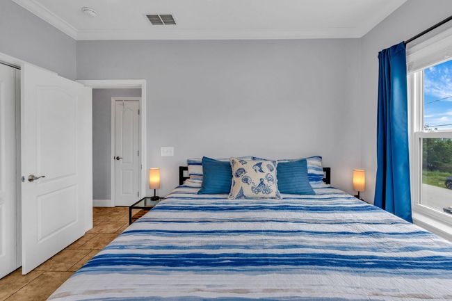 18-web-or-mls-31507 Ave E - High Exposur | Image 27
