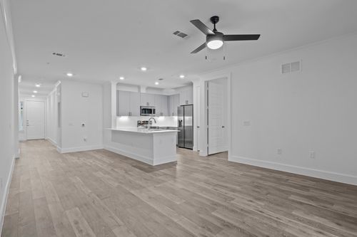 6212-1664 Hillside Ter, Buda, TX, 78610 | Card Image