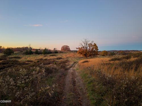 830 Hillside Dr, Dandridge, TN, 37725-4606 | Card Image