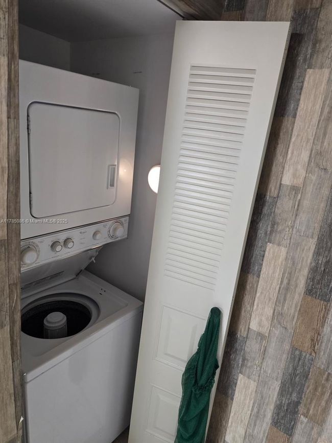 APT-407A - 901 Sw 128 Th Ter, Condo with 1 bedrooms, 2 bathrooms and null parking in PEMBROKE PINES FL | Image 9