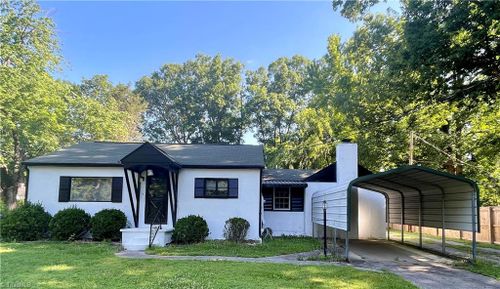 3920 Daye Dr, Greensboro, NC, 27407-7630 | Card Image