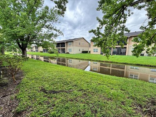 apt-5-9918 Turf Way, ORLANDO, FL, 32837-8981 | Card Image