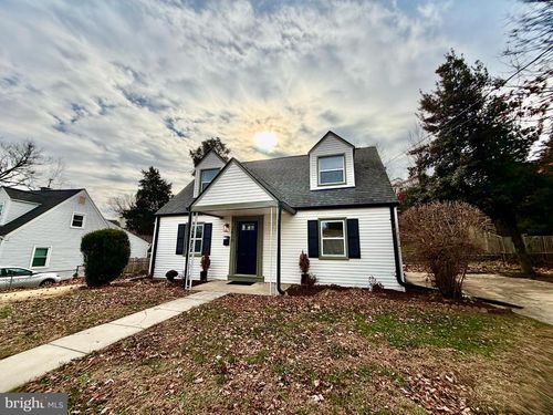 2415 Fairhaven Ave, ALEXANDRIA, VA, 22303-2301 | Card Image