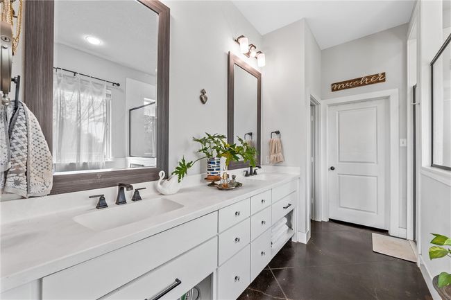 1074 Lifestyle Ln, House other with 4 bedrooms, 4 bathrooms and 2 parking in McGregor TX | Image 28