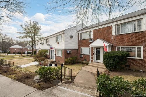 102-14 212th Street, New York, NY, 11360 | Card Image