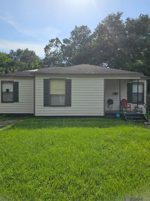3905 Elm Dr, Baton Rouge, LA, 70805-5215 | Card Image