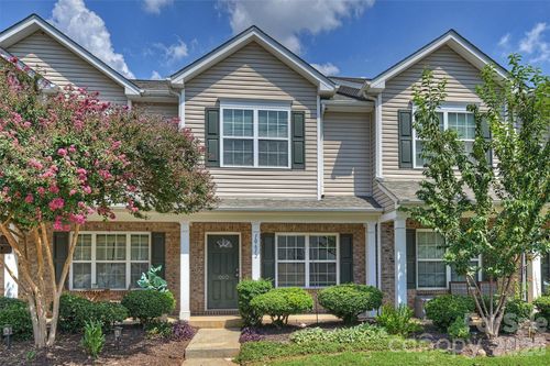 10612 Stoneacre Ct, Pineville, NC, 28134-6425 | Card Image