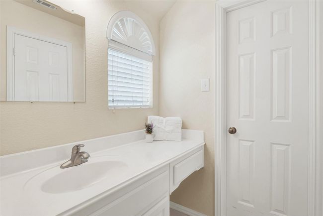 Example of secondary bathroom | Image 27