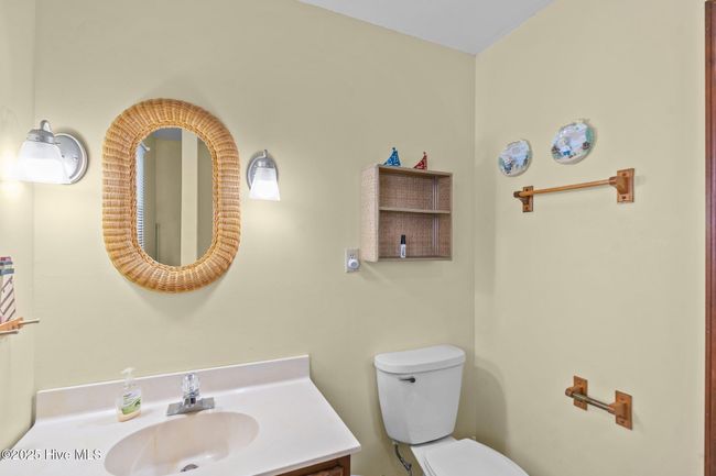 210 W Beach Dr, House other with 4 bedrooms, 2 bathrooms and null parking in Oak Island NC | Image 35