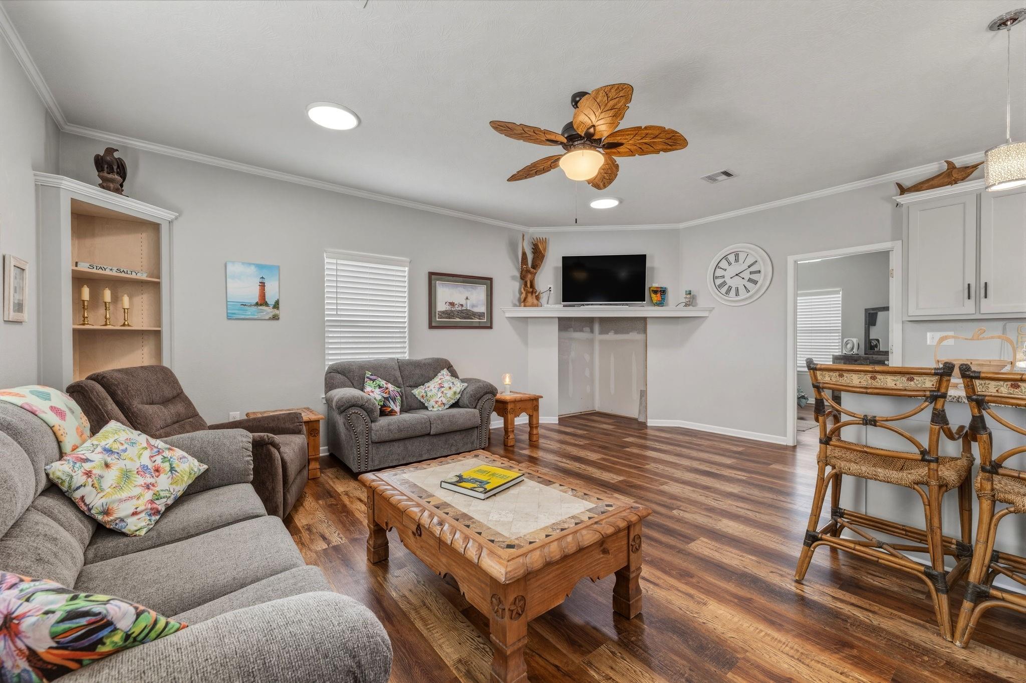 Residential in Crystal Beach 5