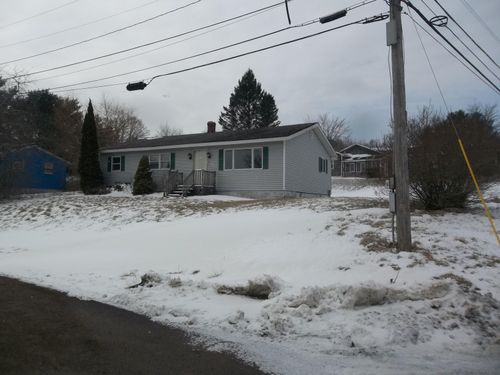 4 Spring Street, Baileyville, ME, 04694 | Card Image