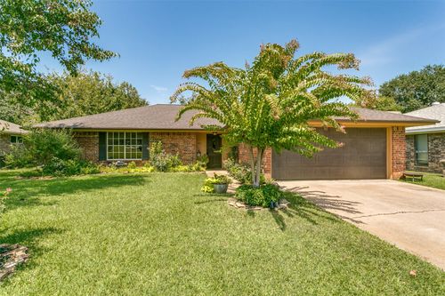 1831 Cimarron Trl, Grapevine, TX, 76051-2754 | Card Image