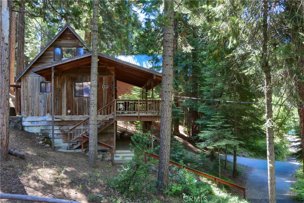 Residential in Fish Camp 2