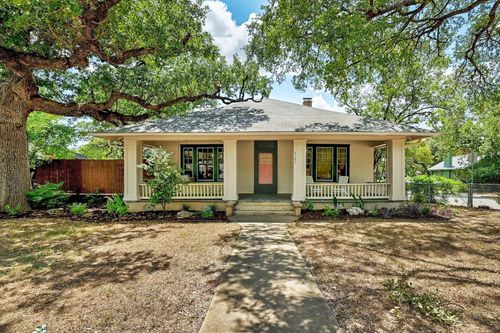 3101 West Ave, Austin, TX, 78705-2122 | Card Image
