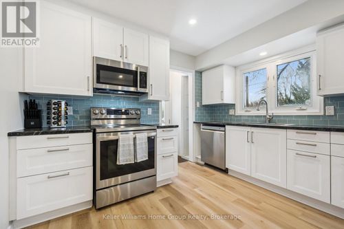 23 Hastings Blvd, Guelph, ON, N1E4G3 | Card Image