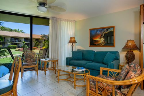 107-49 W Lipoa St, Kihei, HI, 96753-8139 | Card Image