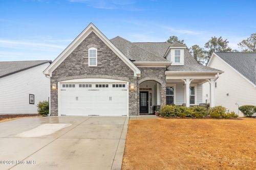 487 Kerr Lake Rd, Aberdeen, NC, 28315-7053 | Card Image