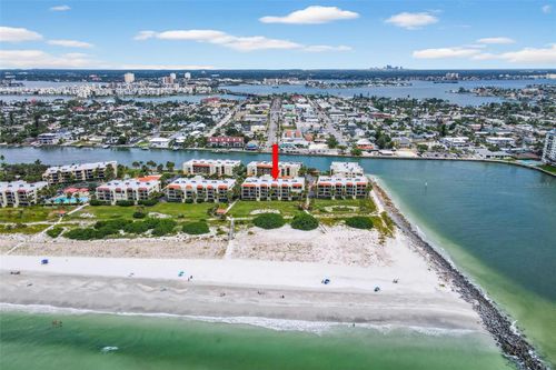 202-7434 Bayshore Dr, TREASURE ISLAND, FL, 33706-3568 | Card Image