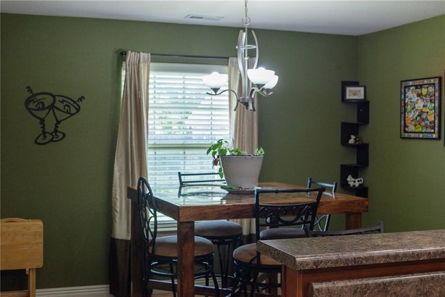 609 Buffalo Ln, House other with 3 bedrooms, 2 bathrooms and null parking in Springdale AR | Image 5