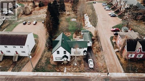 {{alt}} | Card Image