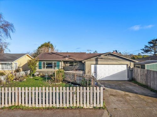 5139 Vance Ave, Eureka, CA, 95503-6348 | Card Image