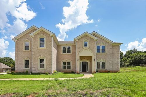 35 Fourwood Dr, Covington, GA, 30016-7843 | Card Image