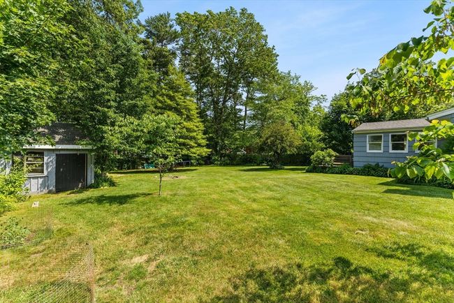 8 Homestead Rd, House other with 2 bedrooms, 1 bathrooms and 4 parking in Middleboro MA | Image 21