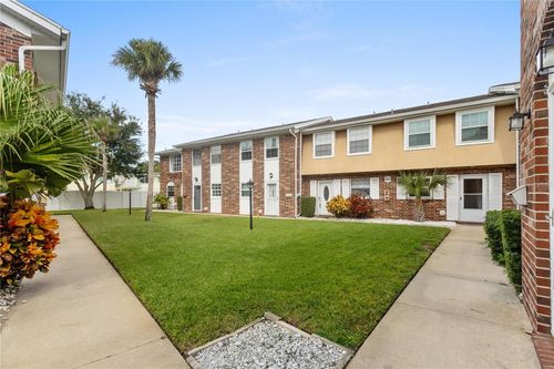 b050-2200 S Palmetto Ave, South Daytona, FL, 32119-3089 | Card Image