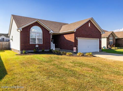 317 Madison Rae Blvd, Shepherdsville, KY, 40165-8363 | Card Image
