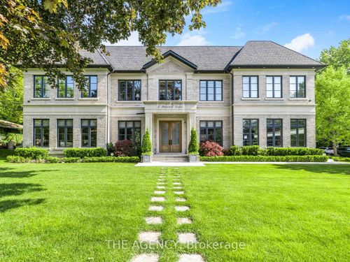 1 Suncrest Dr, North York, ON, M3C2L1 | Card Image