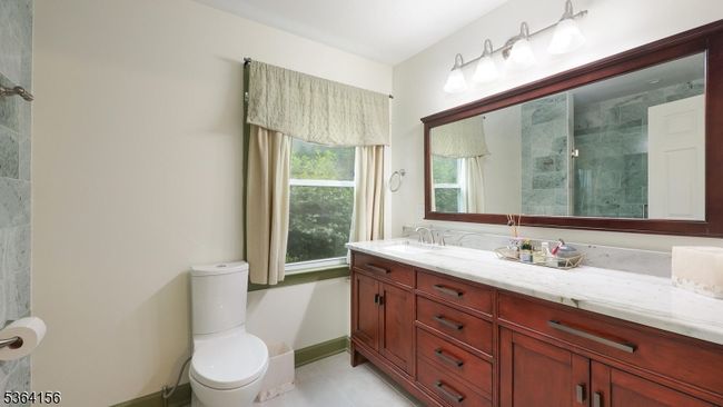165 Rock Rd W, House other with 3 bedrooms, 3 bathrooms and null parking in Green Brook NJ | Image 19