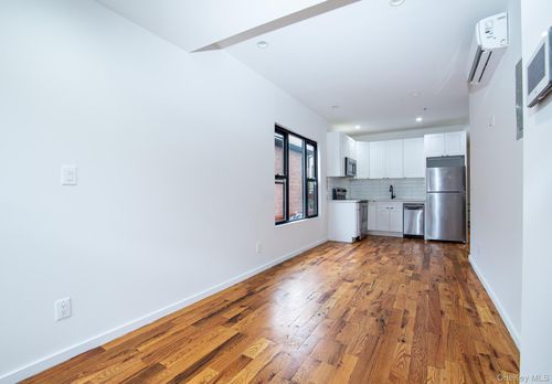 445 E 46th St, Brooklyn, NY, 11203-4201 | Card Image